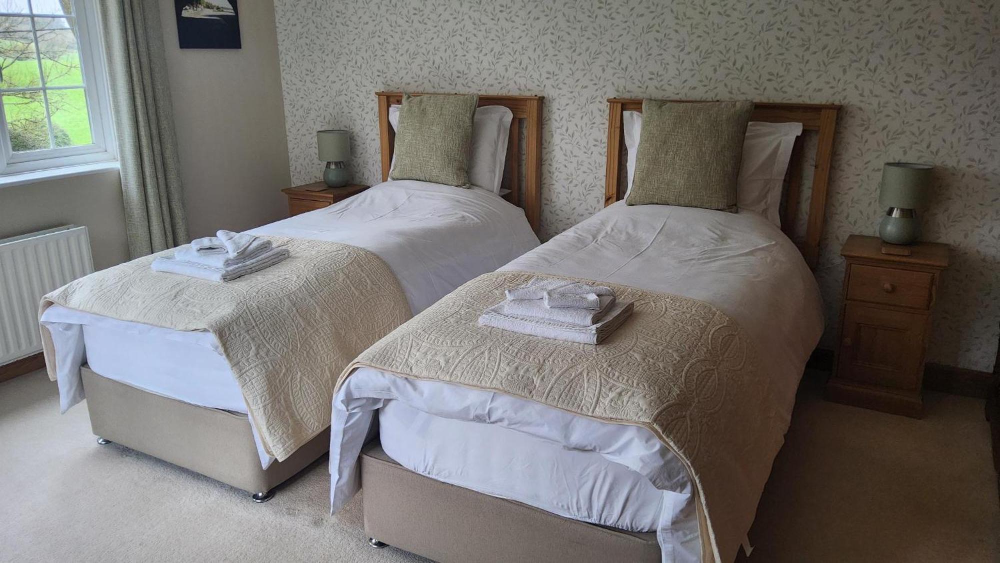 Ha'Penny Acre Bed & Breakfast Sherfield English Luaran gambar